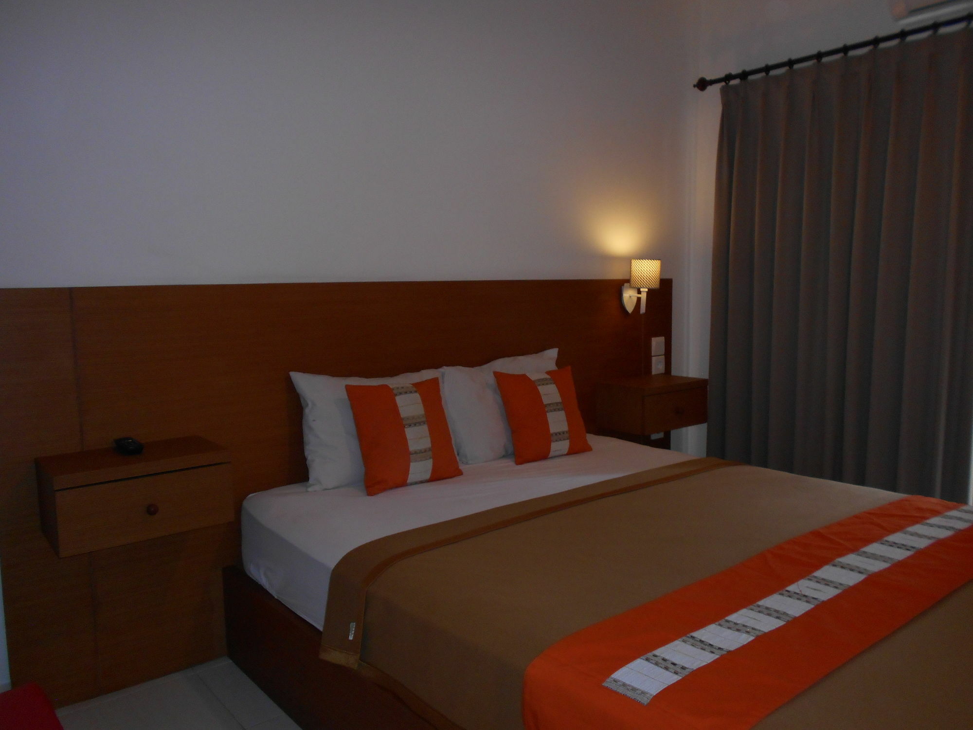 RedDoorz At Kerobokan Seminyak 2 Luaran gambar