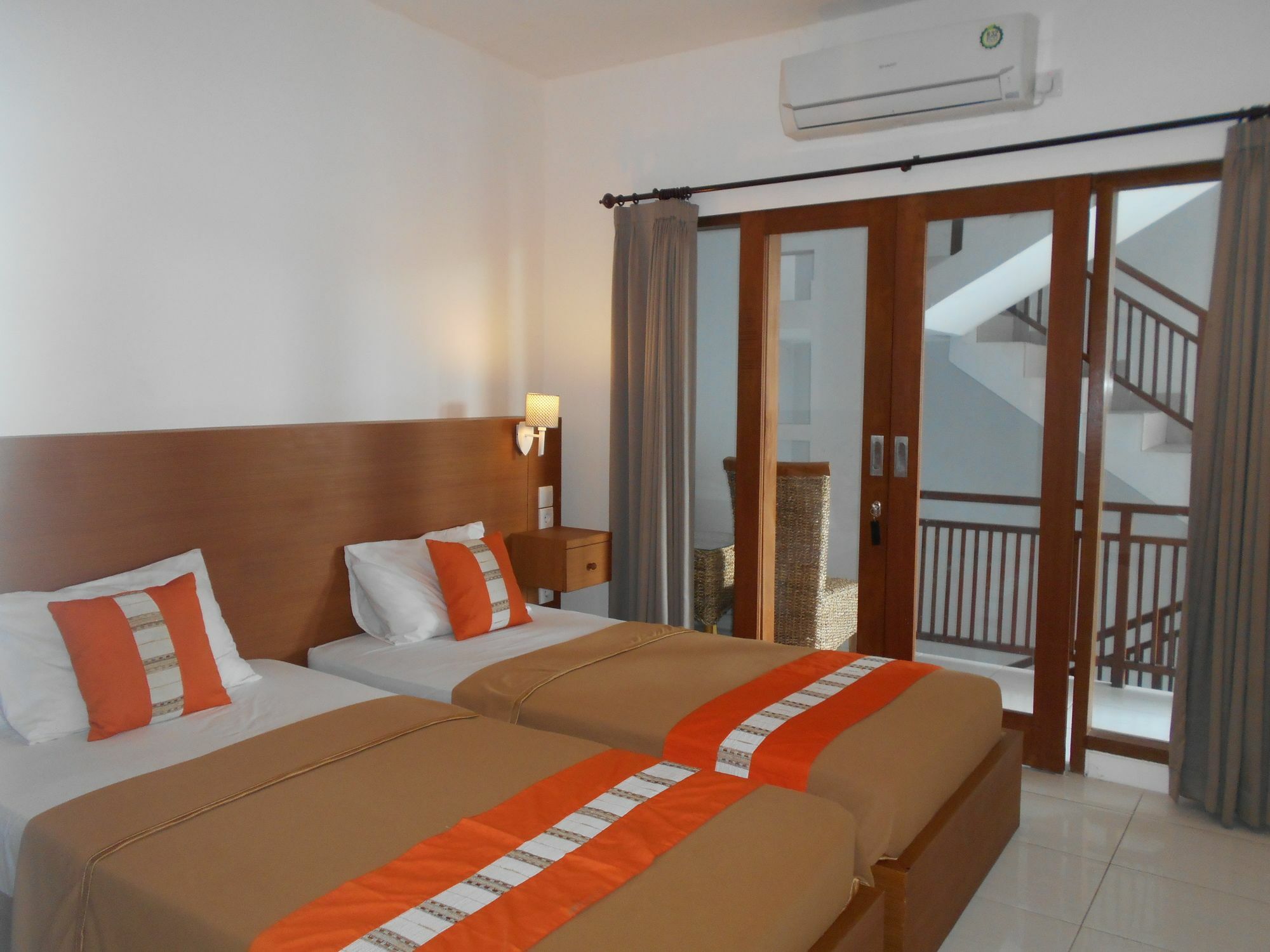 RedDoorz At Kerobokan Seminyak 2 Luaran gambar